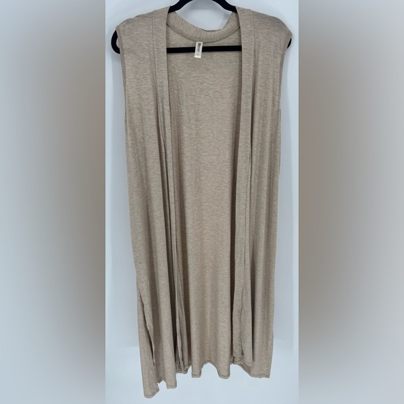 24/7 TAN open sleeveless cardigan split sides black size 1x - Picture 1 of 6